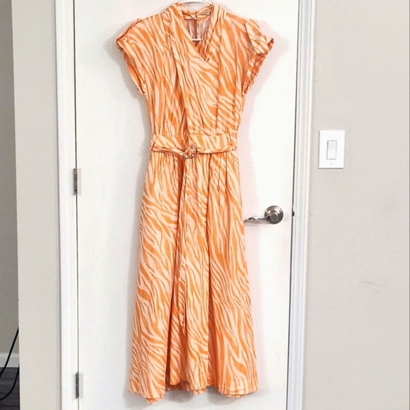Derek Lam Collective Cross Front Dress - Picture 5 of 13